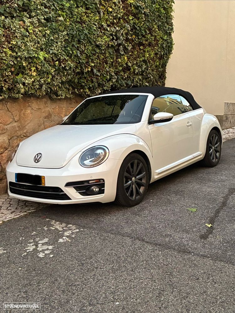 VW New Beetle Cabriolet 1.2 TSI DSG Exclusive Design - 28
