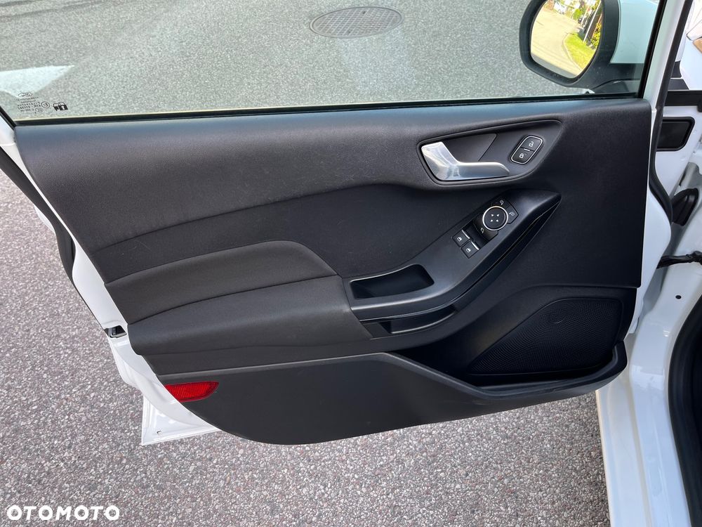 Ford Fiesta 1.1 SYNC Edition - 17