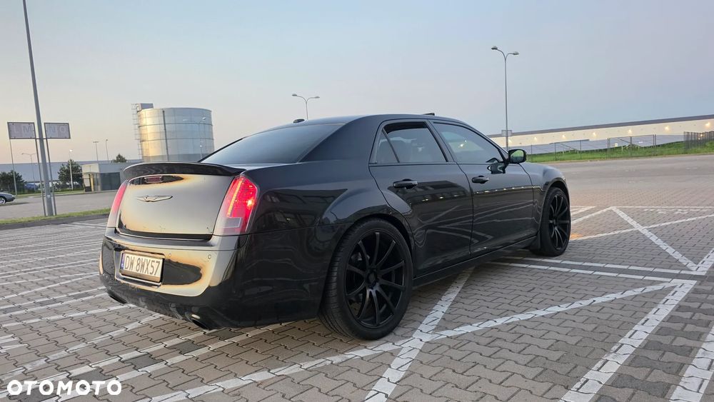 Chrysler 300C - 23