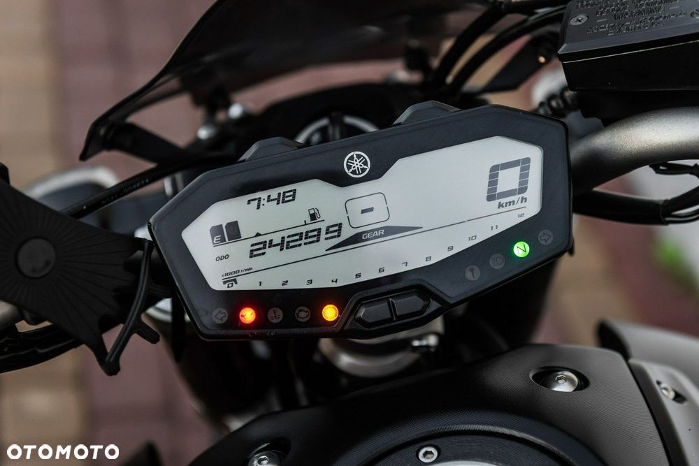 Yamaha MT - 9