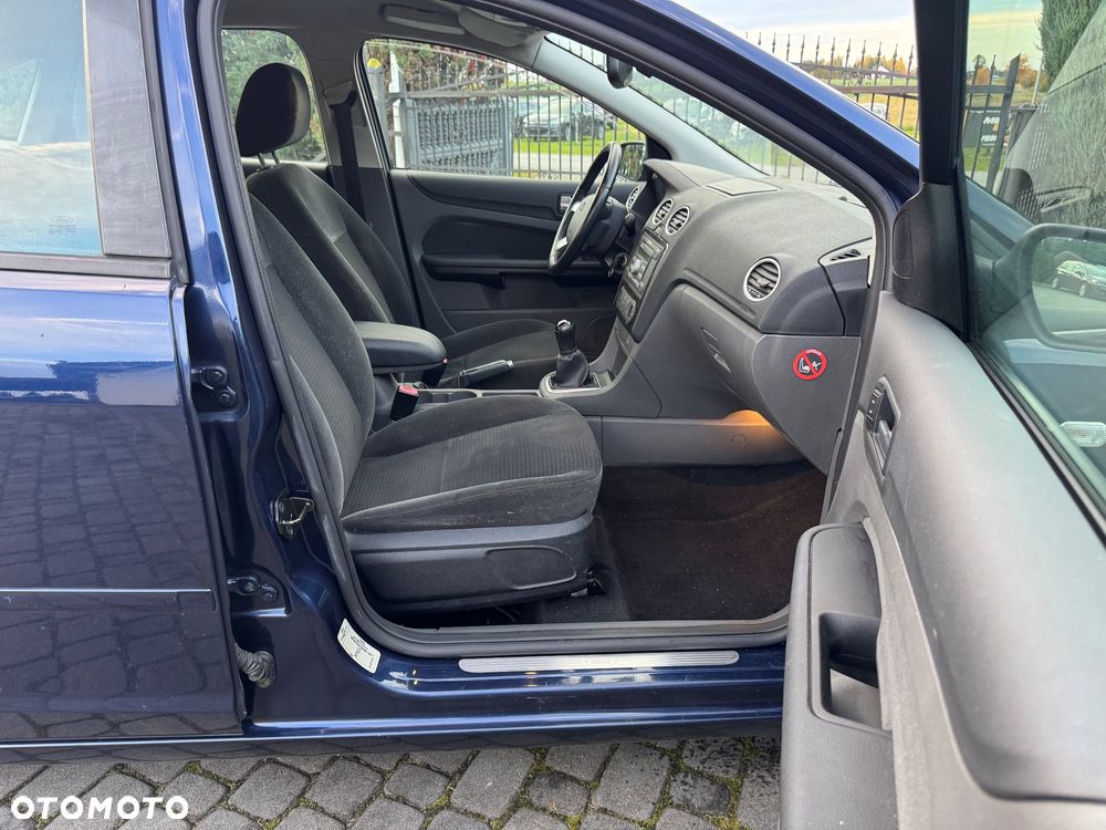 Ford Focus - 11