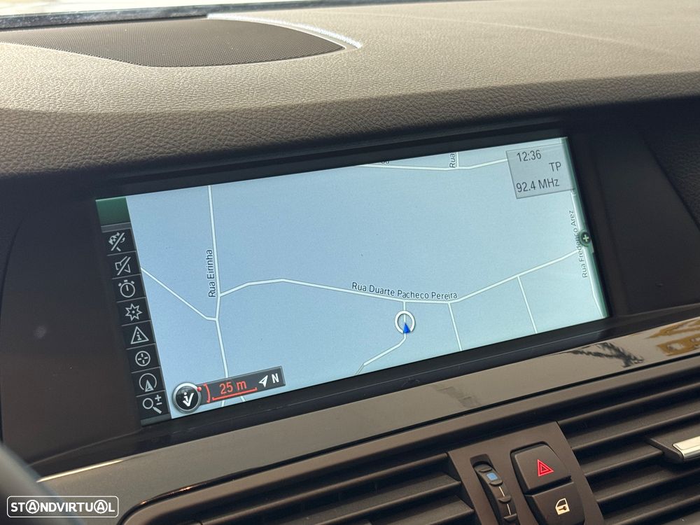 BMW 525 d Exclusive Auto - 18