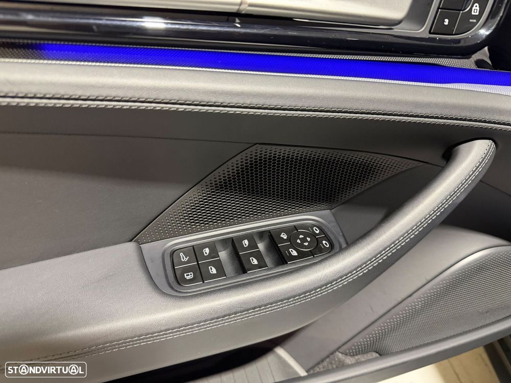 Porsche Panamera 4 E-Hybrid Executive - 43