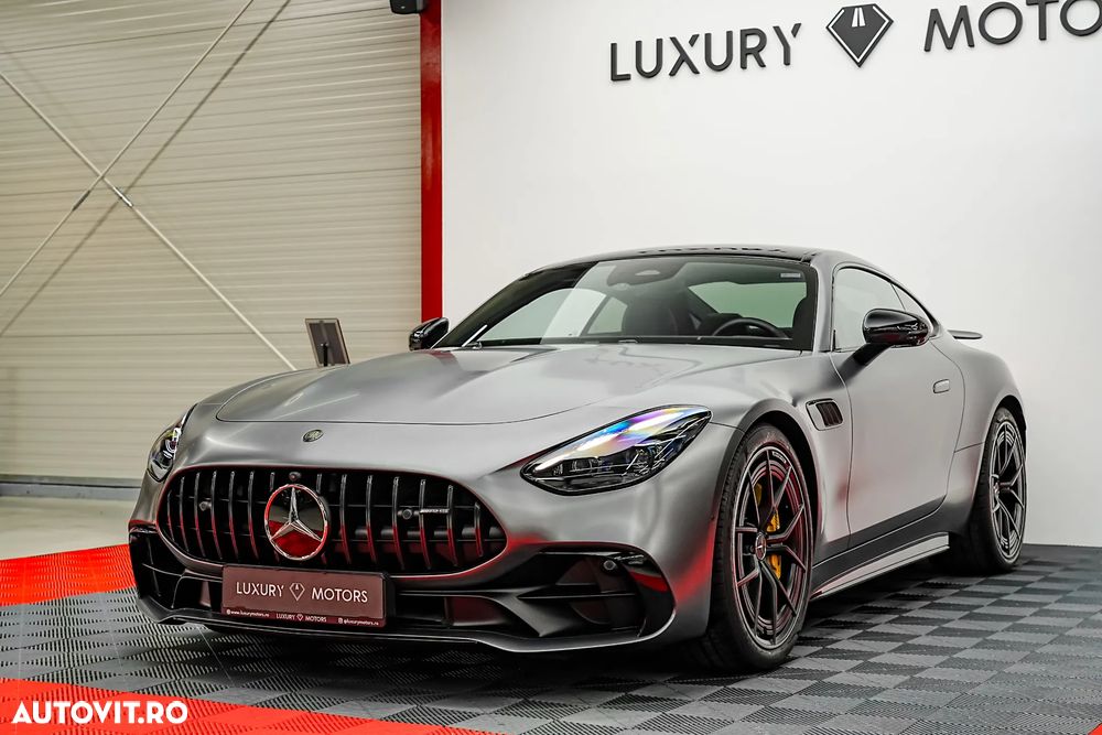 Mercedes-Benz AMG GT 43 Coupe MHEV - 11