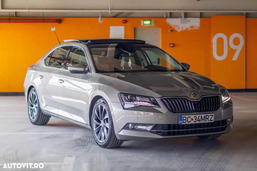 Skoda Superb 2.0 TSI DSG 4X4 Laurin & Klement - 1