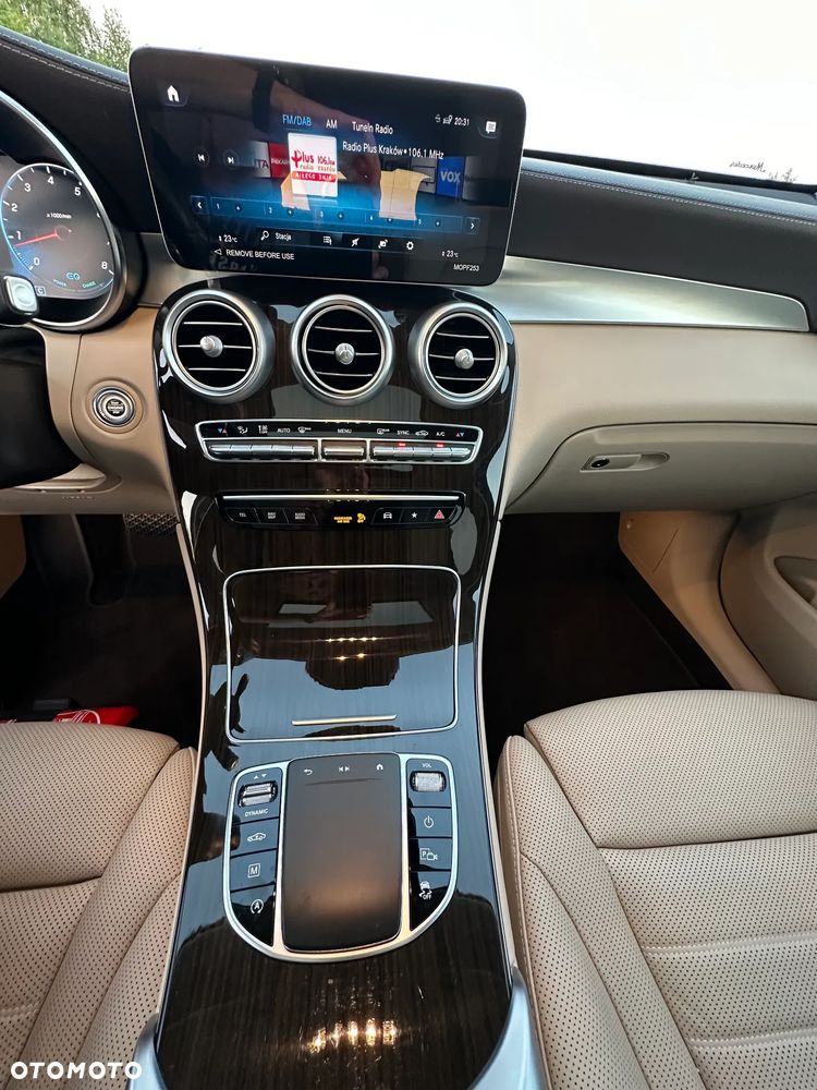 Mercedes-Benz GLC 300 4-Matic - 23