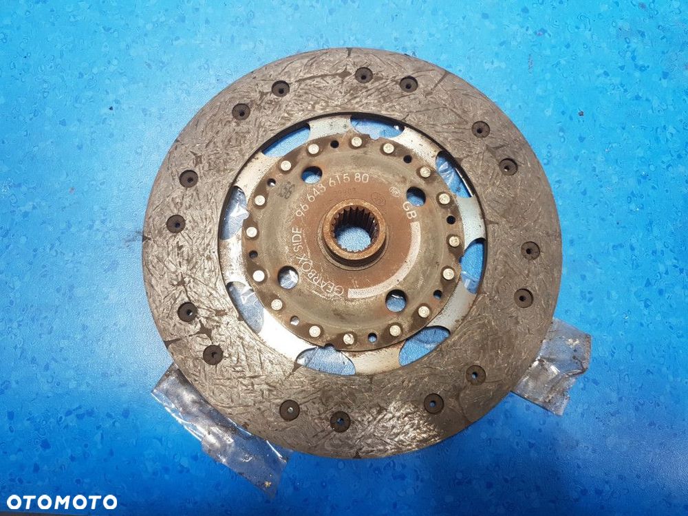 CITROEN C5 II 2.0 HDI MT DOCISK SPRZEGLA - 4