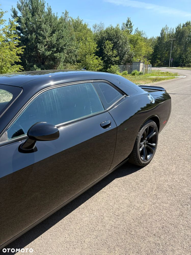Dodge Challenger 5.7 R/T - 2