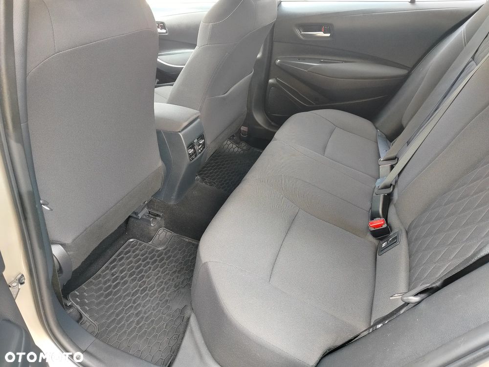 Toyota Corolla 1.5 Comfort - 13