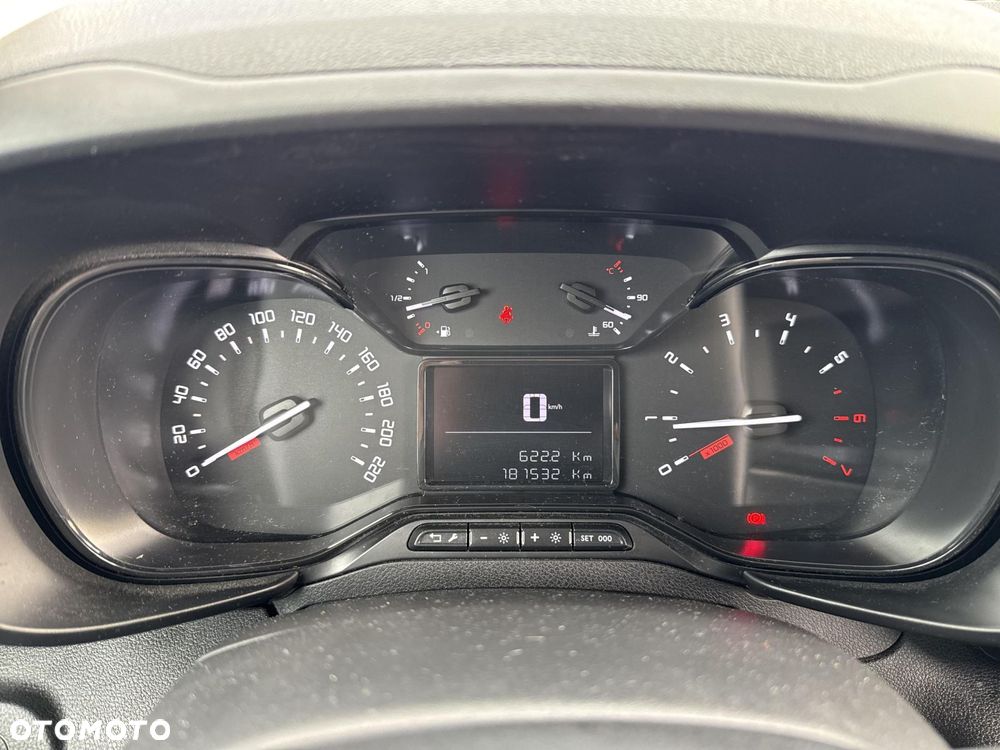 Toyota PROACE CITY - 13