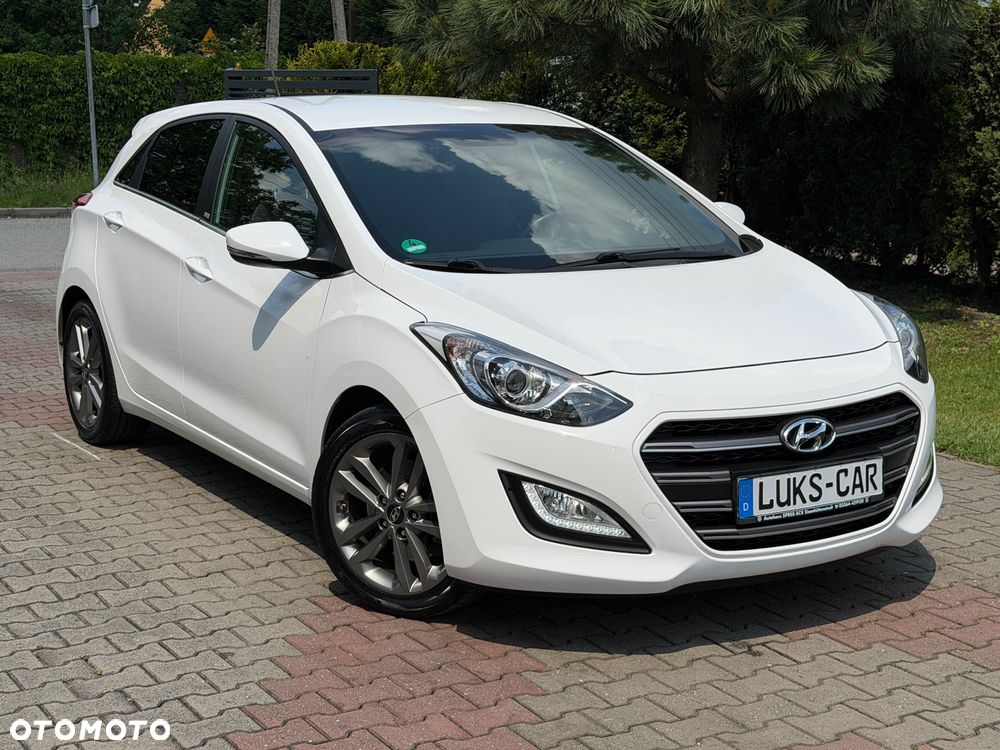 Hyundai i30 blue 1.6 GDI Passion - 40