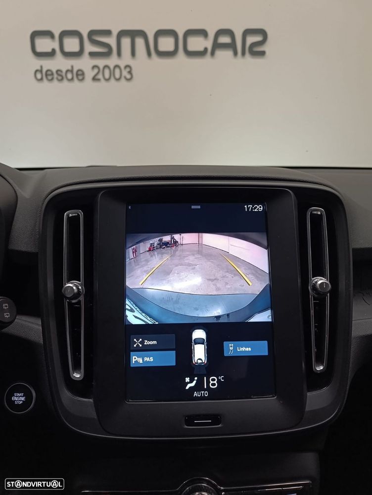 Volvo XC 40 1.5 T2 Momentum Geartronic - 15