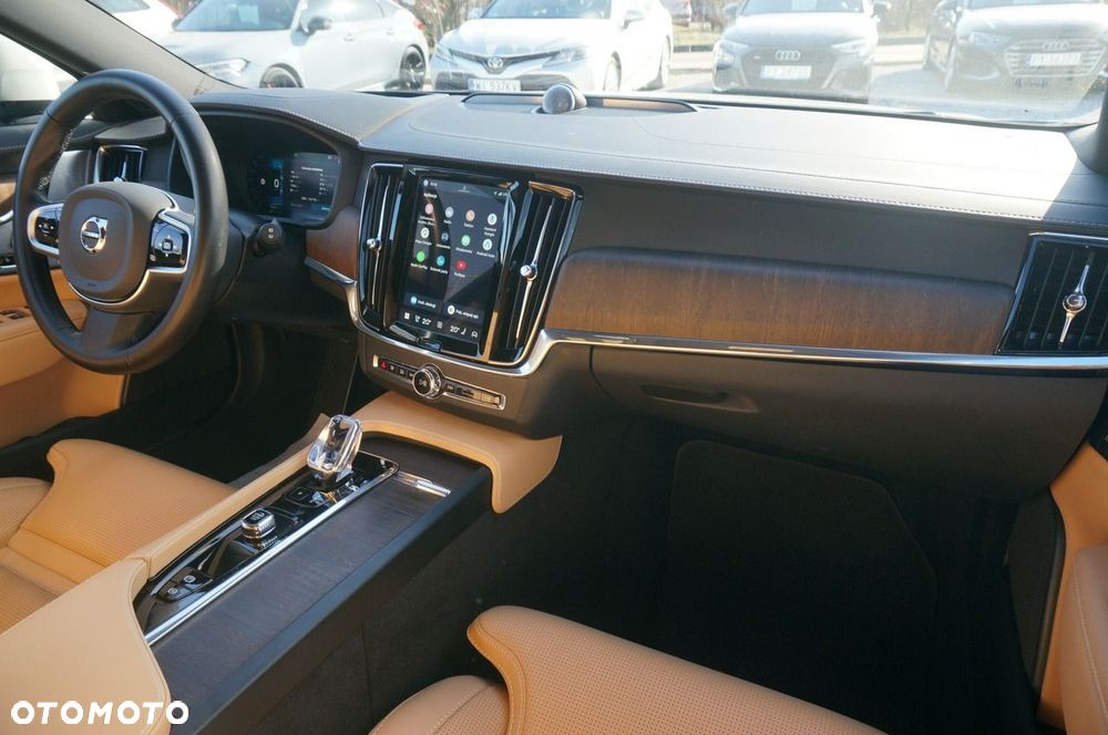 Volvo V90 Cross Country B5 D AWD Ultimate - 19