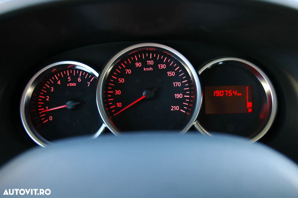 Dacia Lodgy 1.5 Blue dCi Laureate - 6