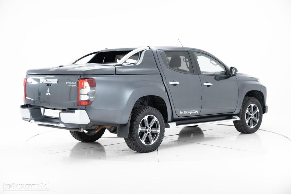 Mitsubishi L200 - 4