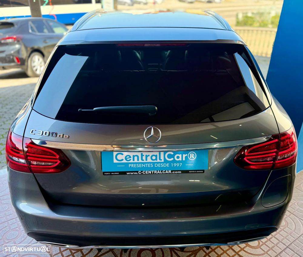 Mercedes-Benz C 300 de AMG Line - 8