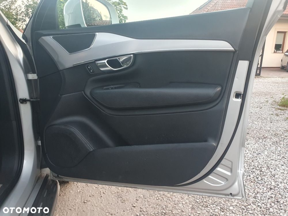 Volvo XC 90 D5 SCR AWD Inscription 7os - 12