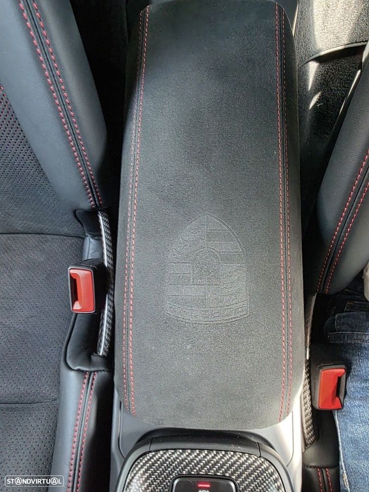Porsche 911 (992) - 25