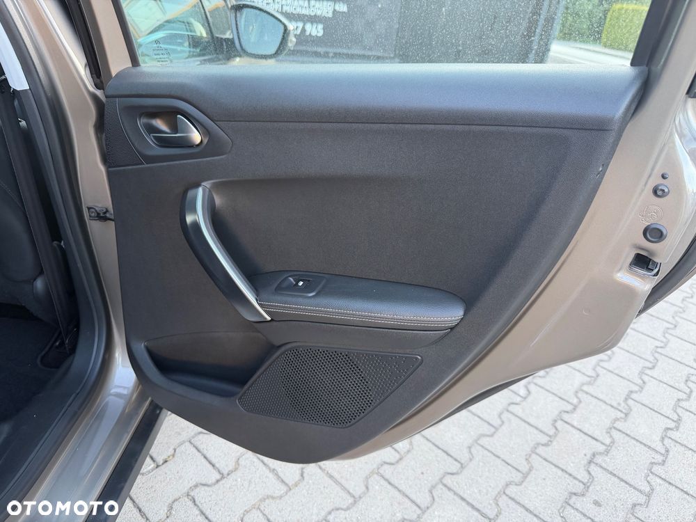 Peugeot 2008 120 VTI Allure - 19