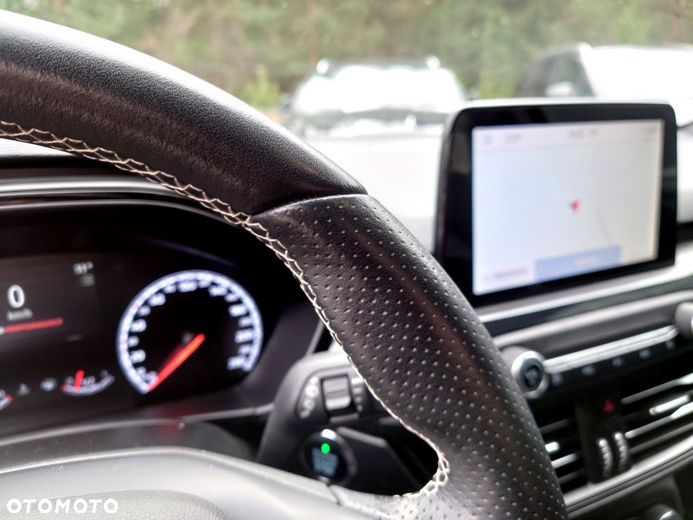 Ford Focus 2.0 EcoBlue ST - 22