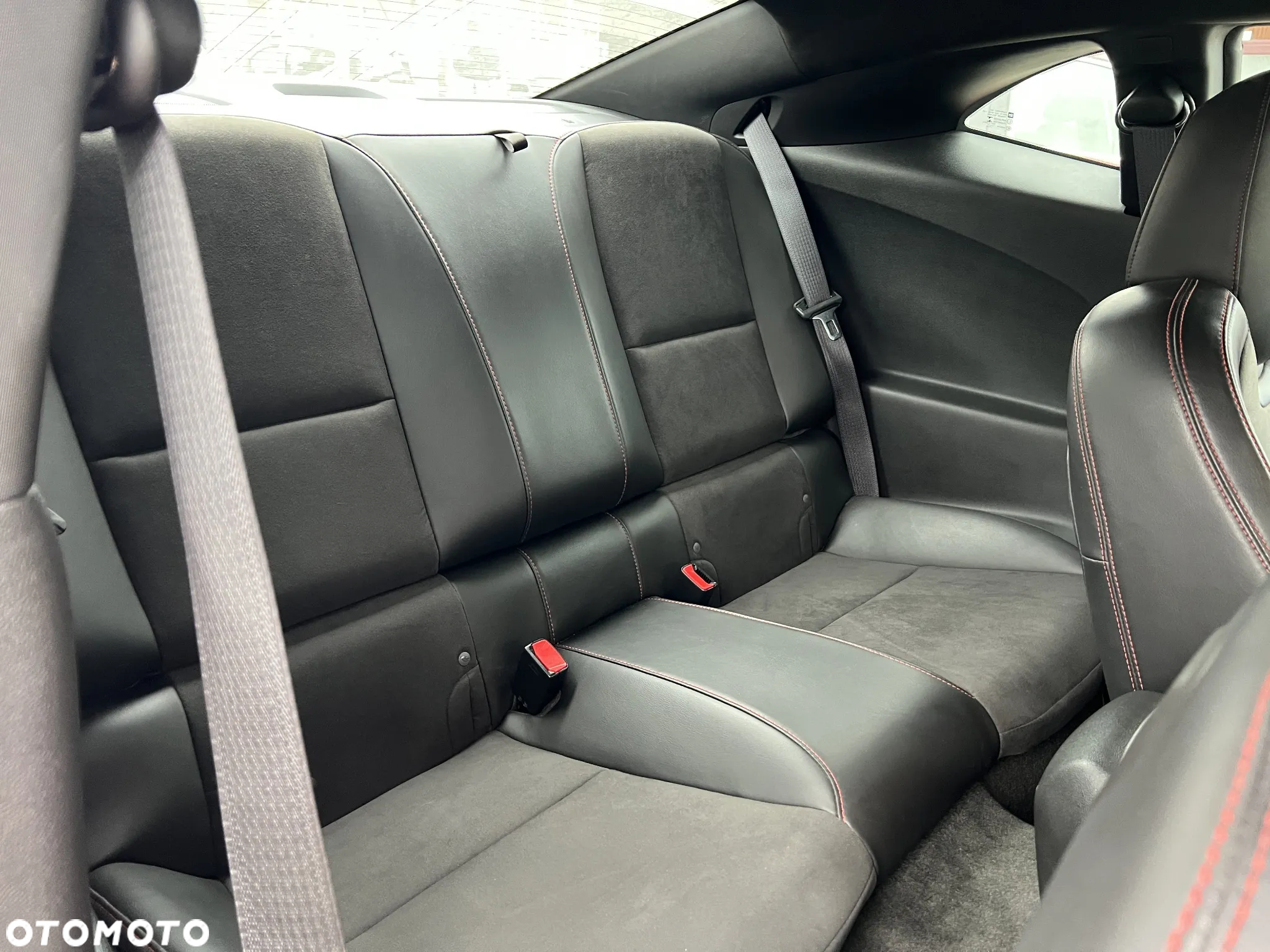 Chevrolet Camaro 6.2 V8 Coupe ZL1 - 10