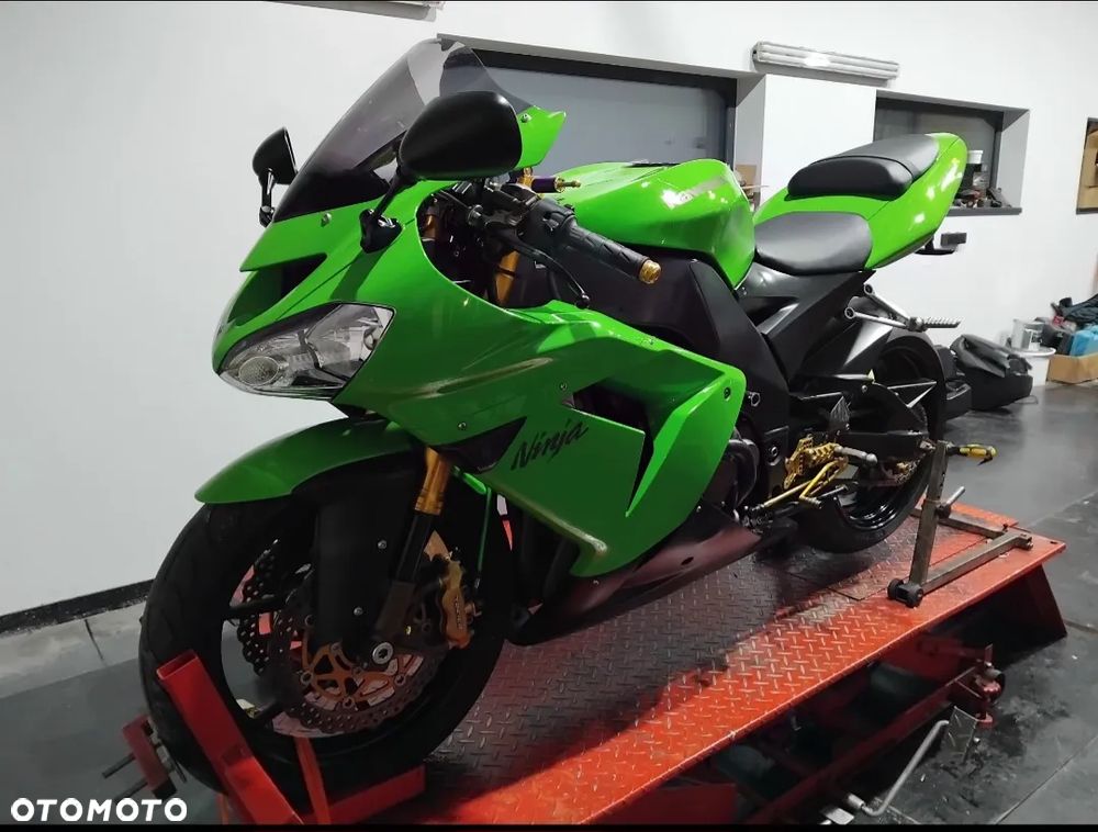 Kawasaki ZX - 8