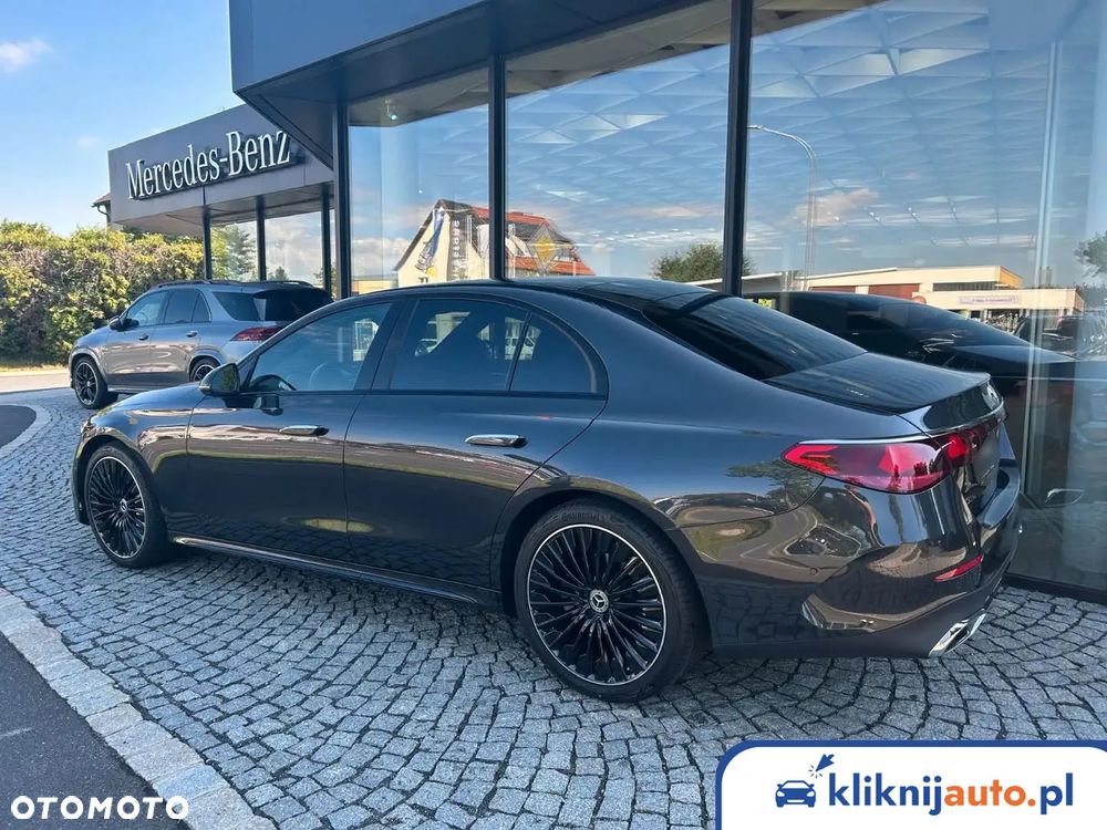 Mercedes-Benz Klasa E 220 d mHEV 4-Matic AMG 9G-Tronic - 7