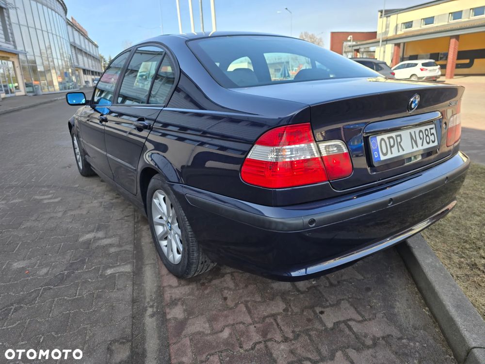 BMW Seria 3 - 16
