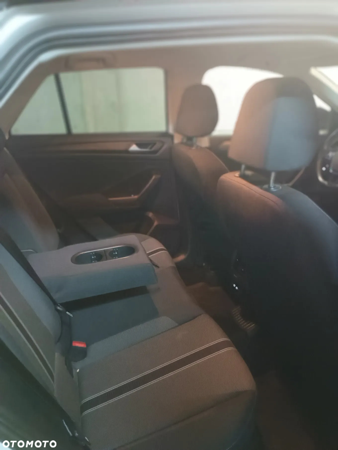 Volkswagen T-Roc 1.0 TSI Advance - 8