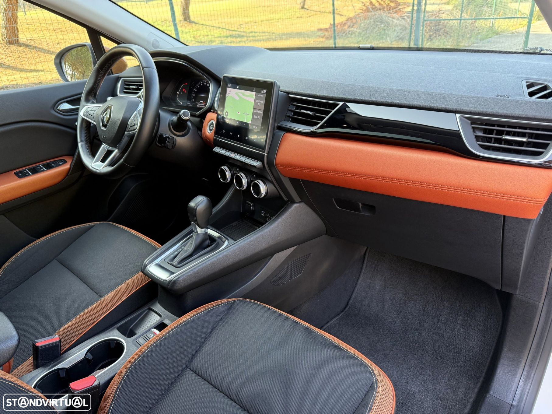 Renault Captur 1.3 TCe Exclusive EDC - 33