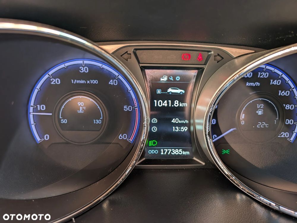 Hyundai ix35 1.7 CRDi Premium 2WD - 21