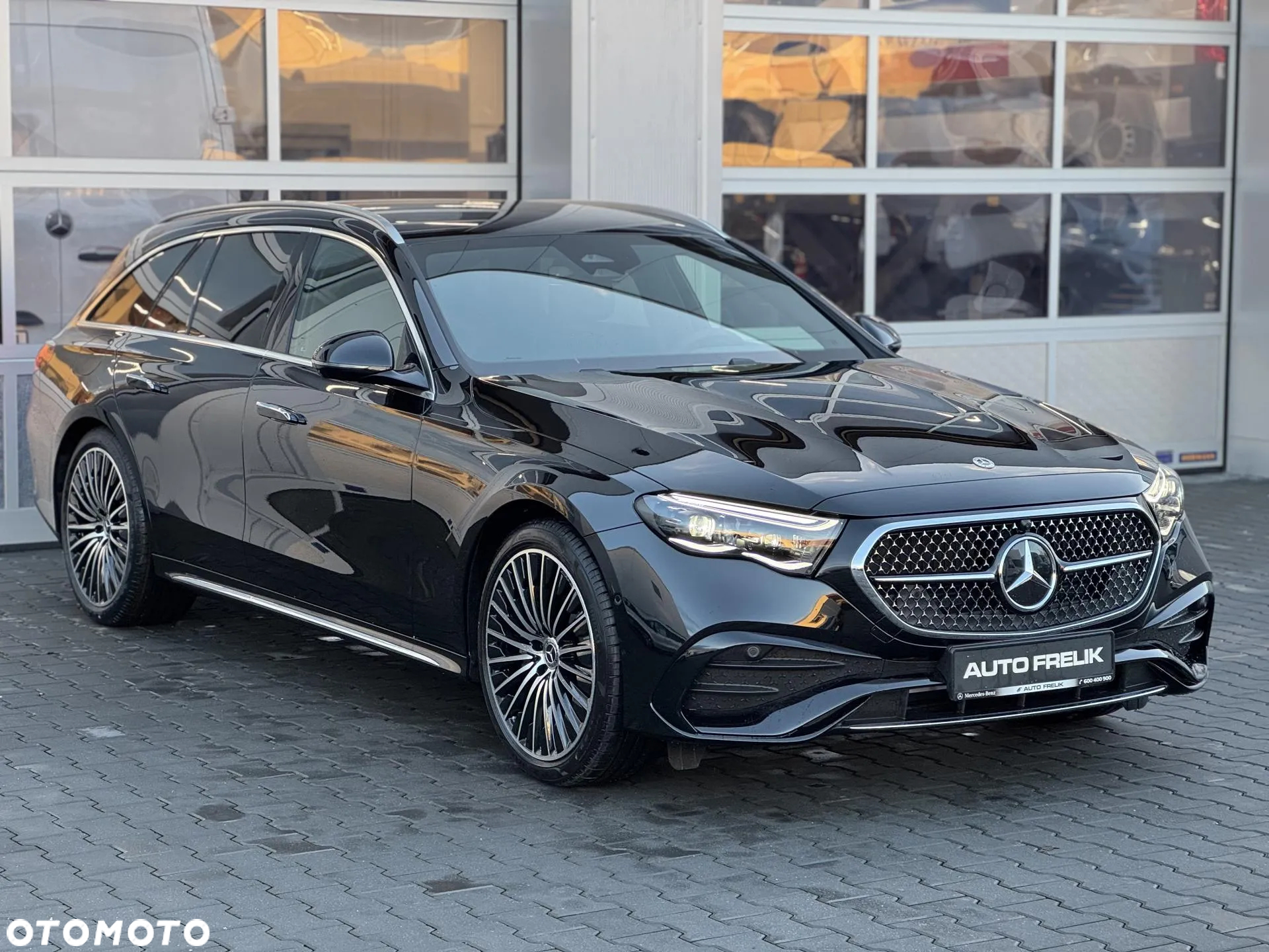 Mercedes-Benz Klasa E 220 d 4Matic 9G-TRONIC - 6