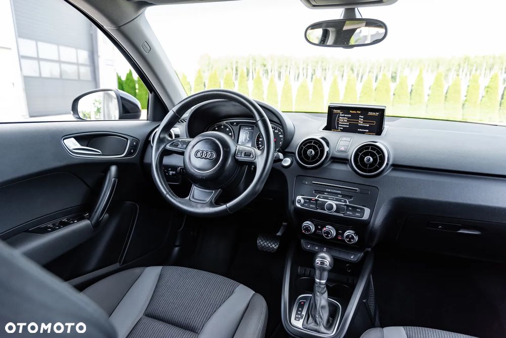 Audi A1 Sportback 1.4 TFSI CoD Design S tronic - 25