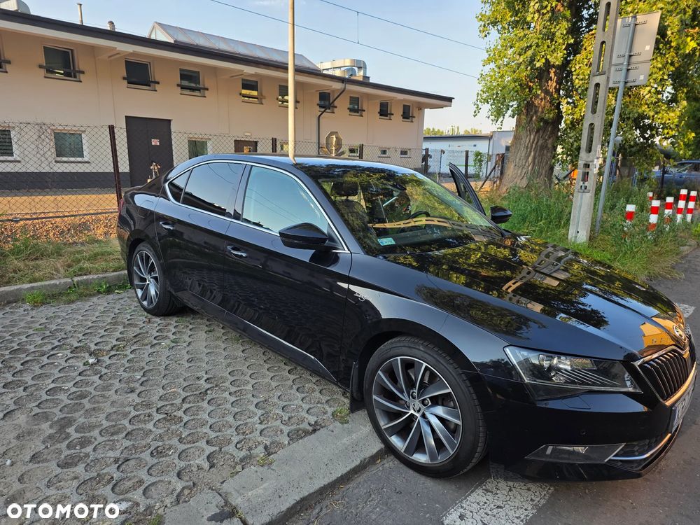 Skoda Superb 2.0 TSI 4x4 L&K DSG - 3