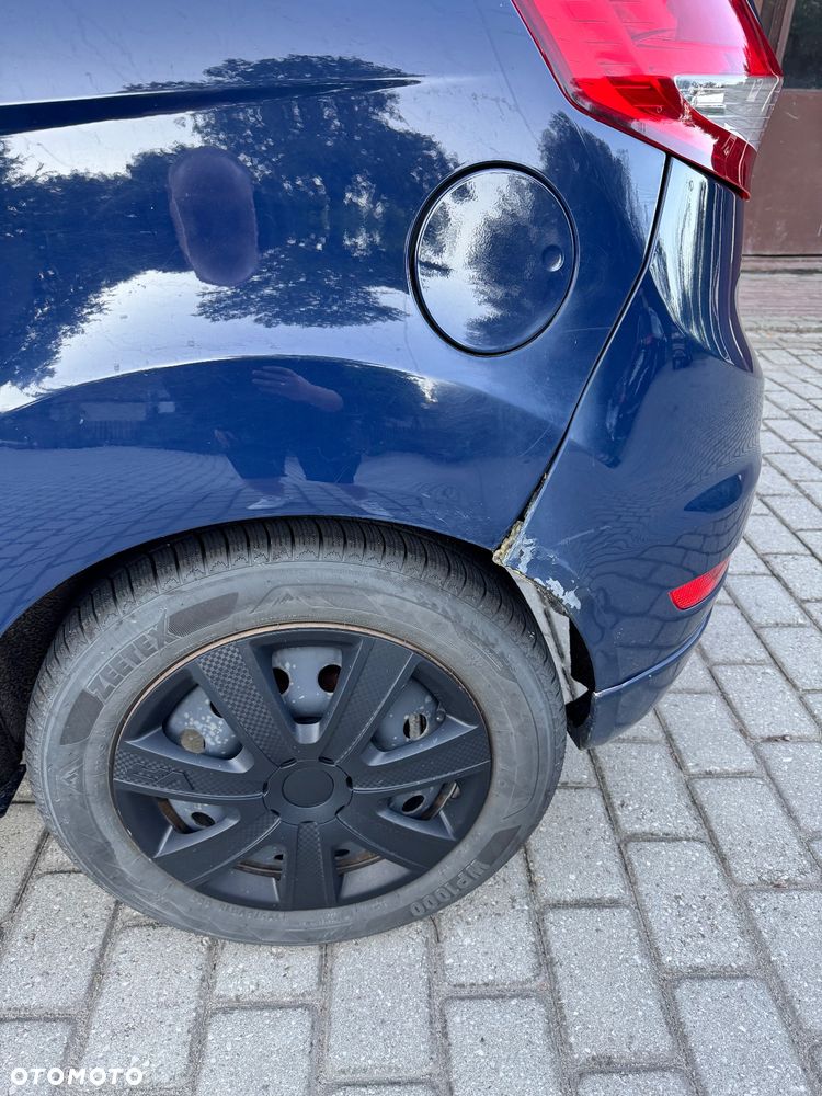 Ford Fiesta - 10