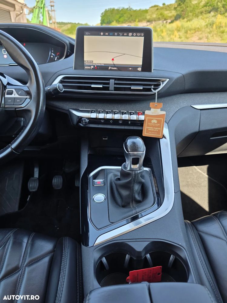 Peugeot 3008 PureTech 130 Stop & Start Allure - 29