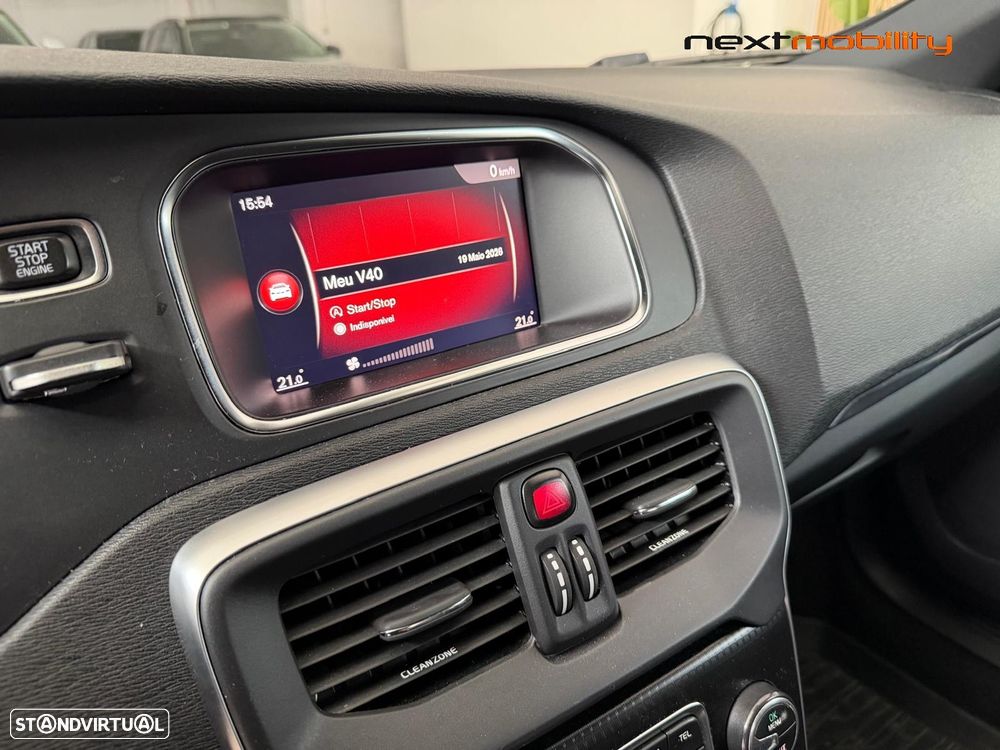 Volvo V40 2.0 D2 R-Design - 20