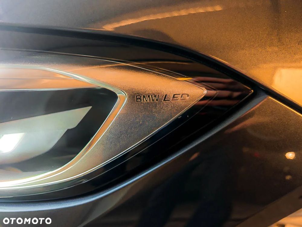 BMW Seria 3 320i Luxury Line Purity - 23