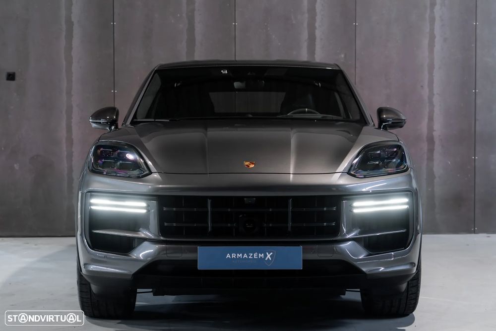 Porsche Cayenne Coupé Turbo E-Hybrid Pacote GT - 3