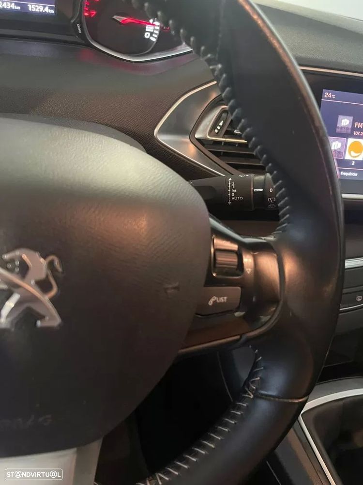Peugeot 308 PureTech 130 Active Pack - 22