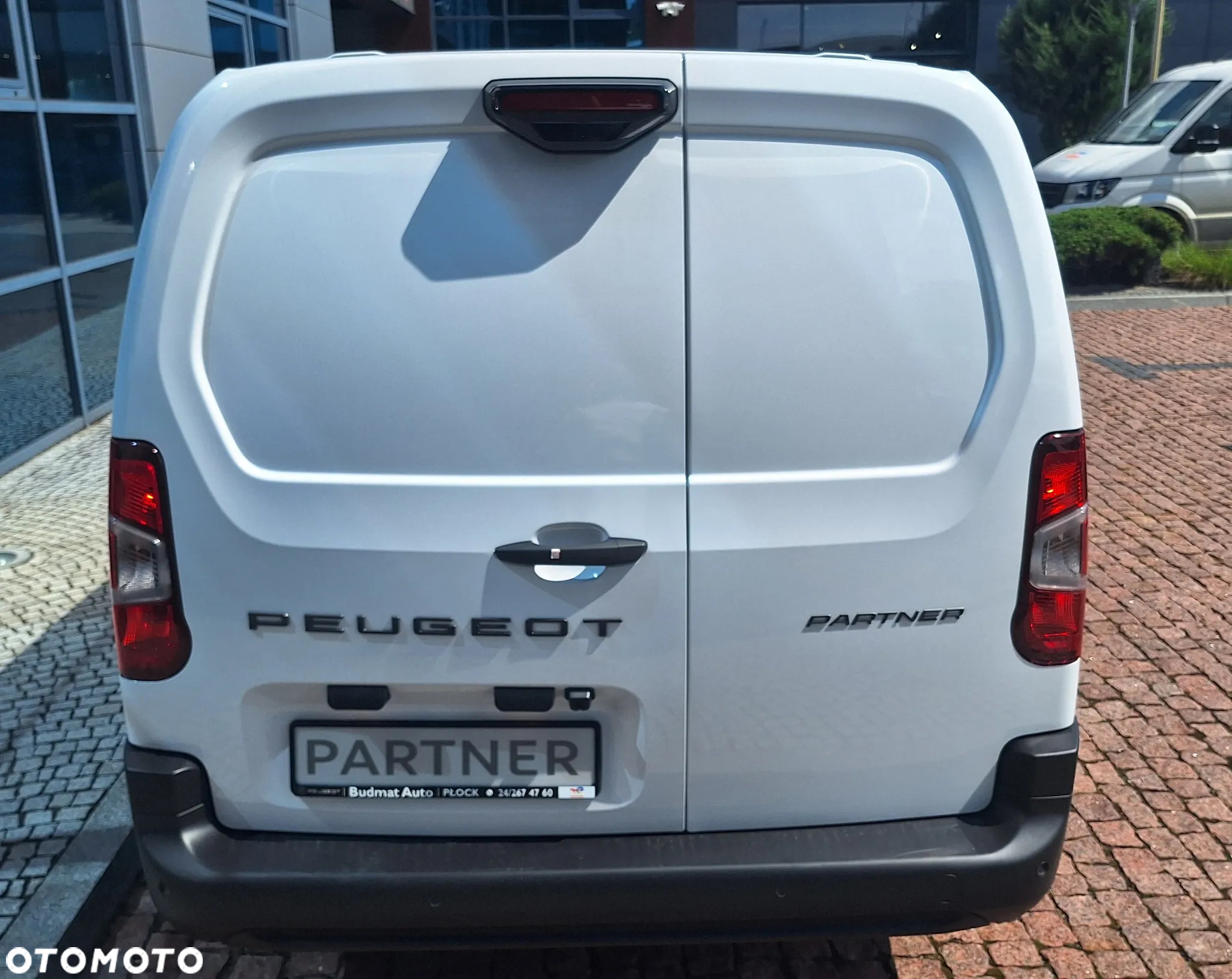 Peugeot Partner Furgon Long 950kg BlueHDi 130 KM S&S EAT8 Bogaty - 11