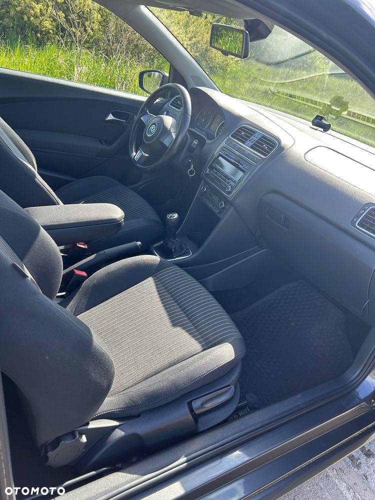 Volkswagen Polo 1.6 TDI DPF Highline - 6