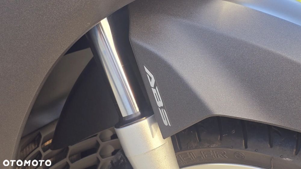 Honda SH - 23