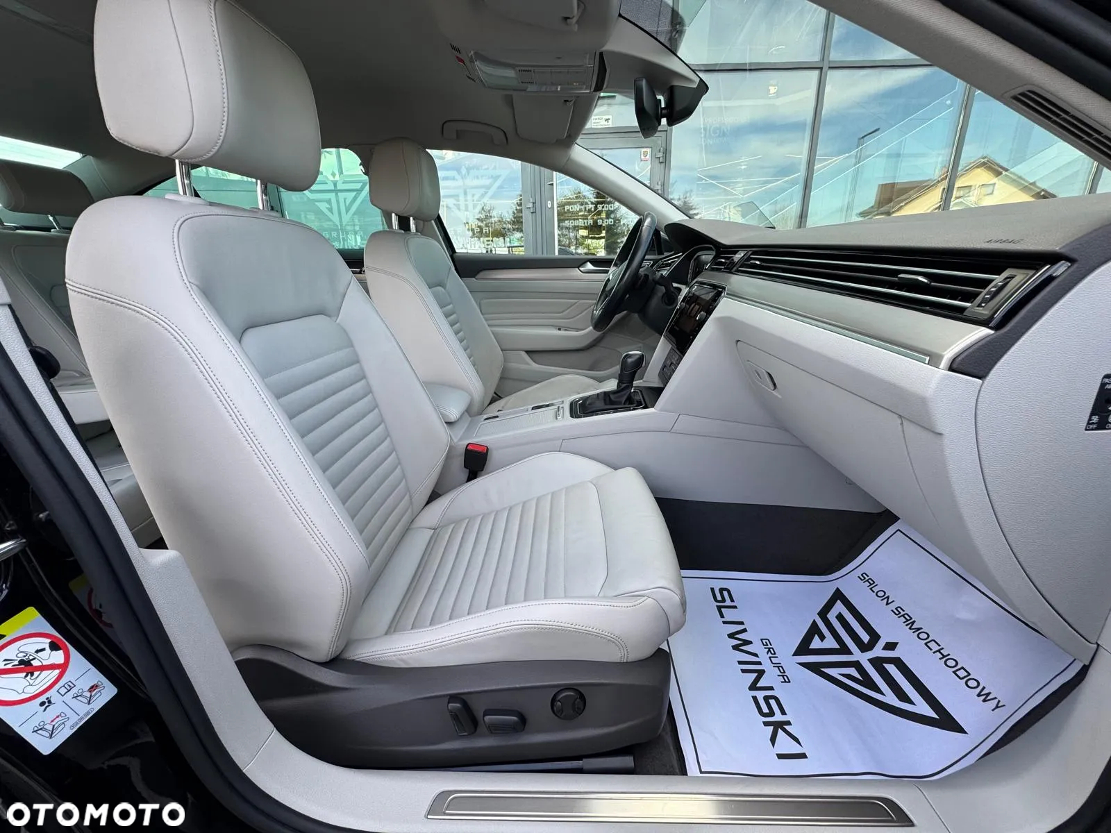 Volkswagen Passat 2.0 TDI 4Mot Elegance DSG - 21