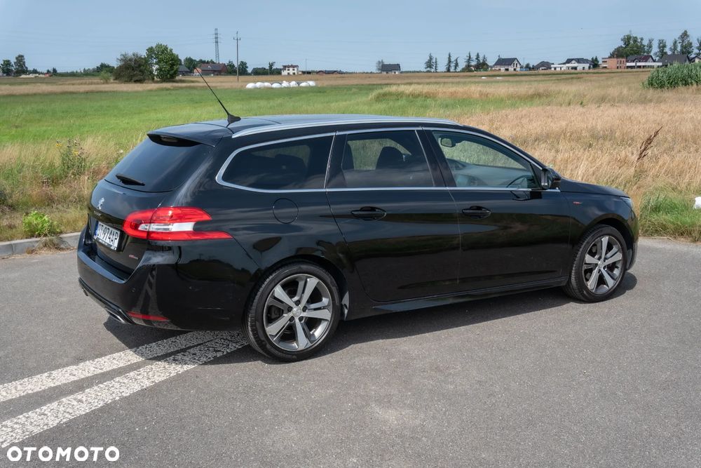 Peugeot 308 1.2 PureTech GPF GT Pack S&S - 34