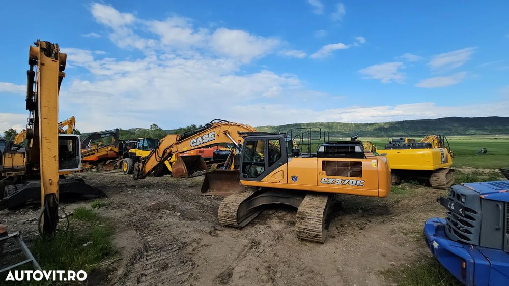 Case CX 370 C Excavator pe șenile - 10
