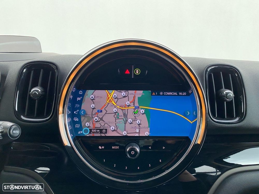 MINI Countryman Cooper SE Premium Classic Auto - 9