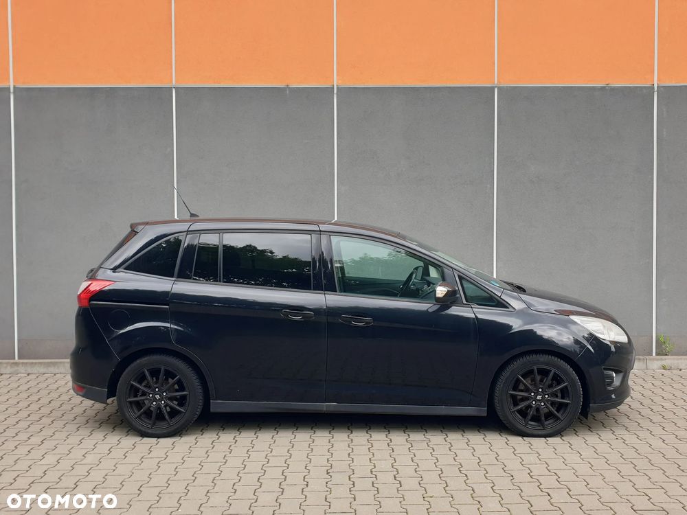 Ford Grand C-MAX - 5