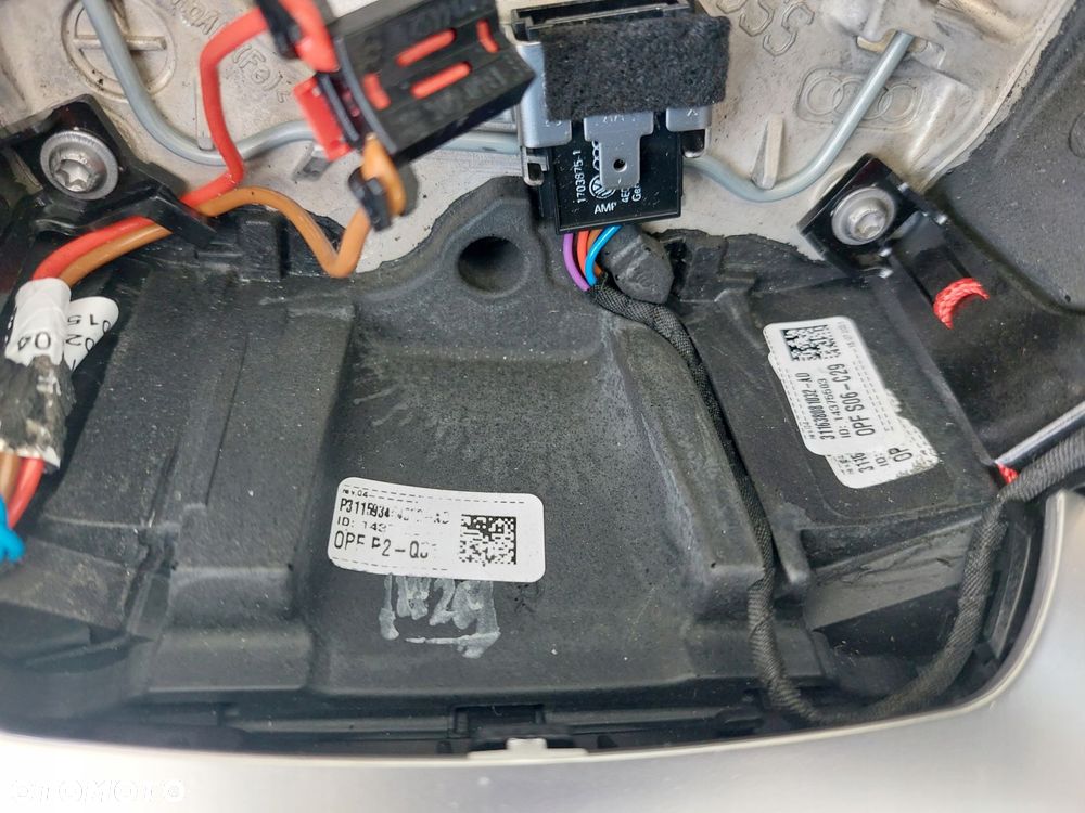 kierownica dotykowa audi q4 e-tron - 12