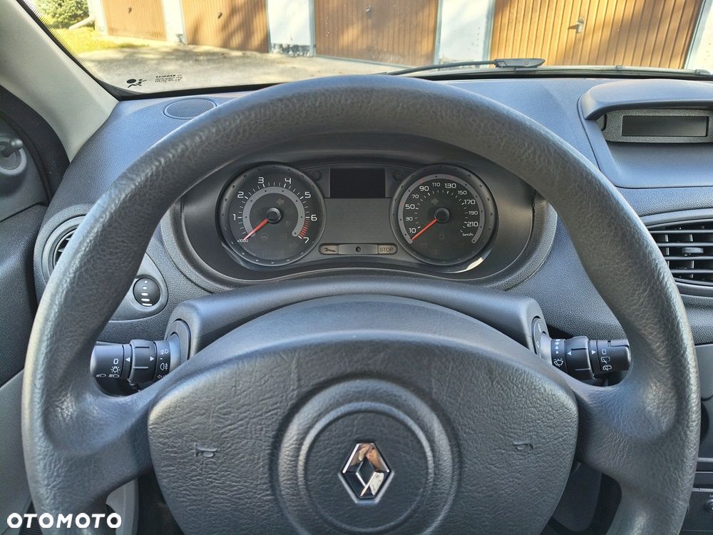 Renault Clio 1.2 16V Authentique - 18